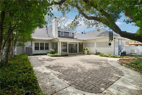 $825,000 | 5545 Jacquelyn Court, New Orleans, LA 70124