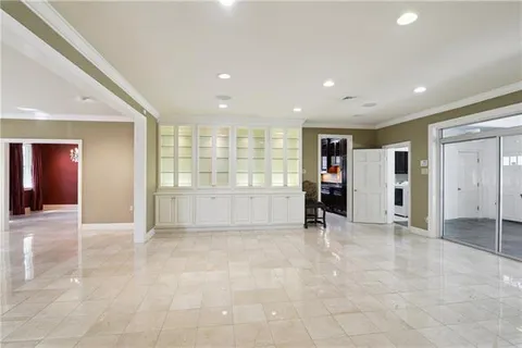 $825,000 | 5545 Jacquelyn Court, New Orleans, LA 70124