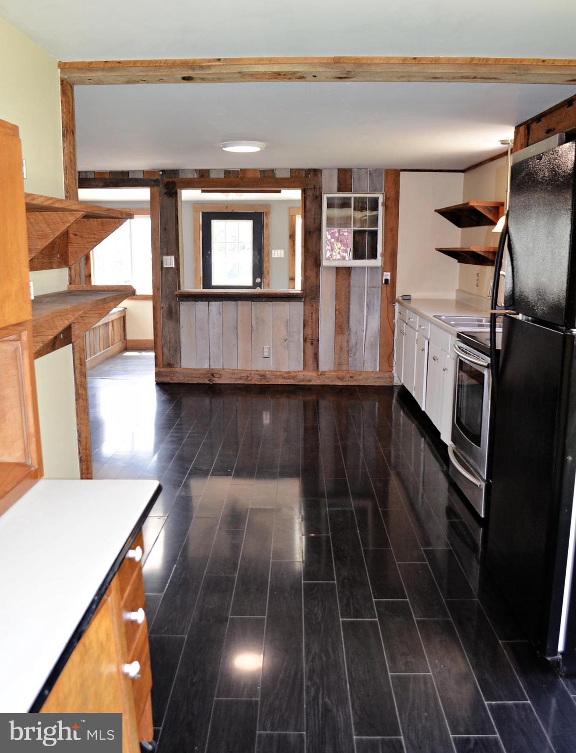 1014 Henry O Michael Road Berkeley Springs, WV 25411 - Photo 29 of 81 dining to kitchen
