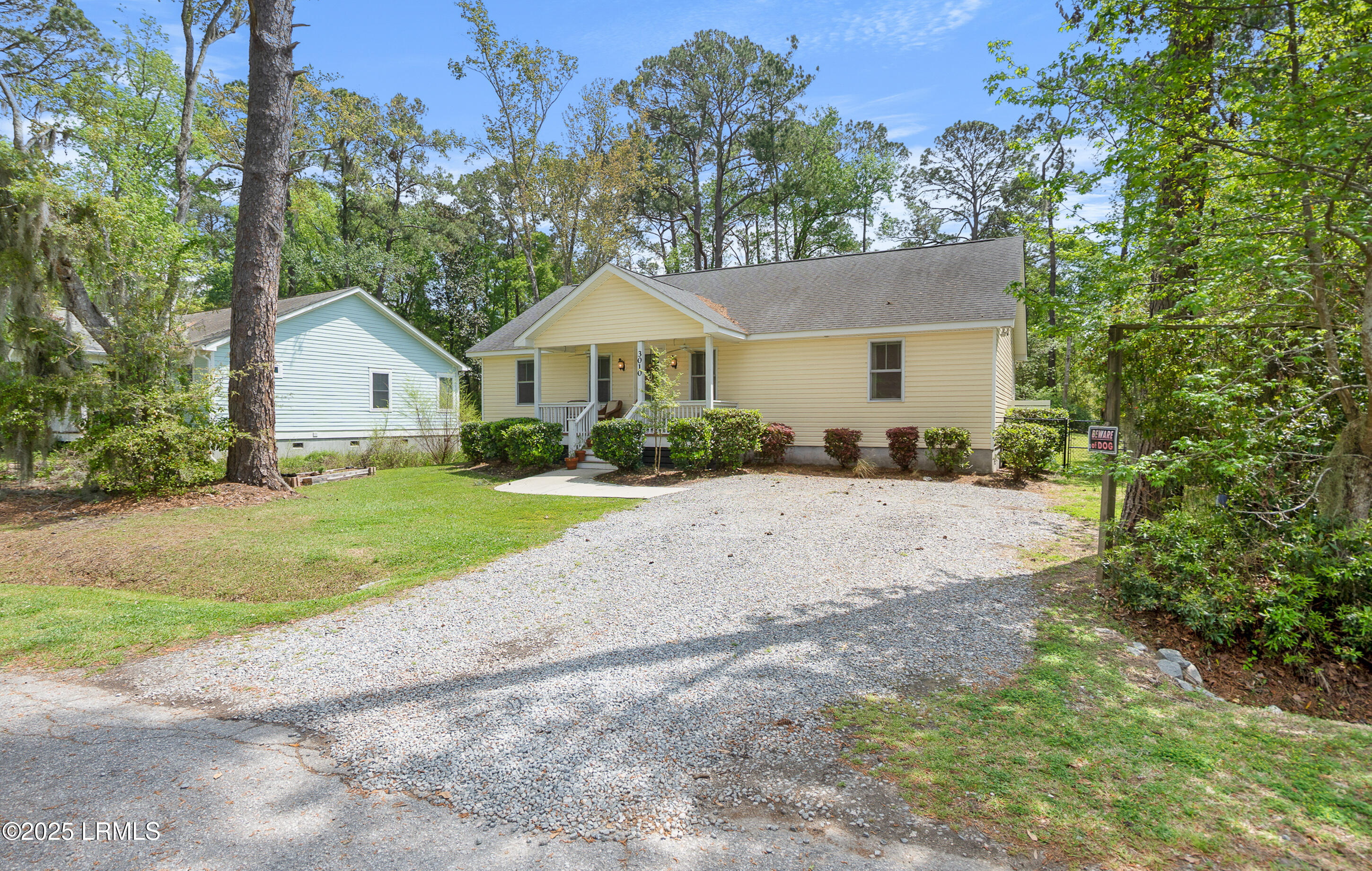 3010 Palmetto Ridge Road Beaufort, SC 29906 - Photo 2 of 49 DSC07711-198-1.jpg-FULL