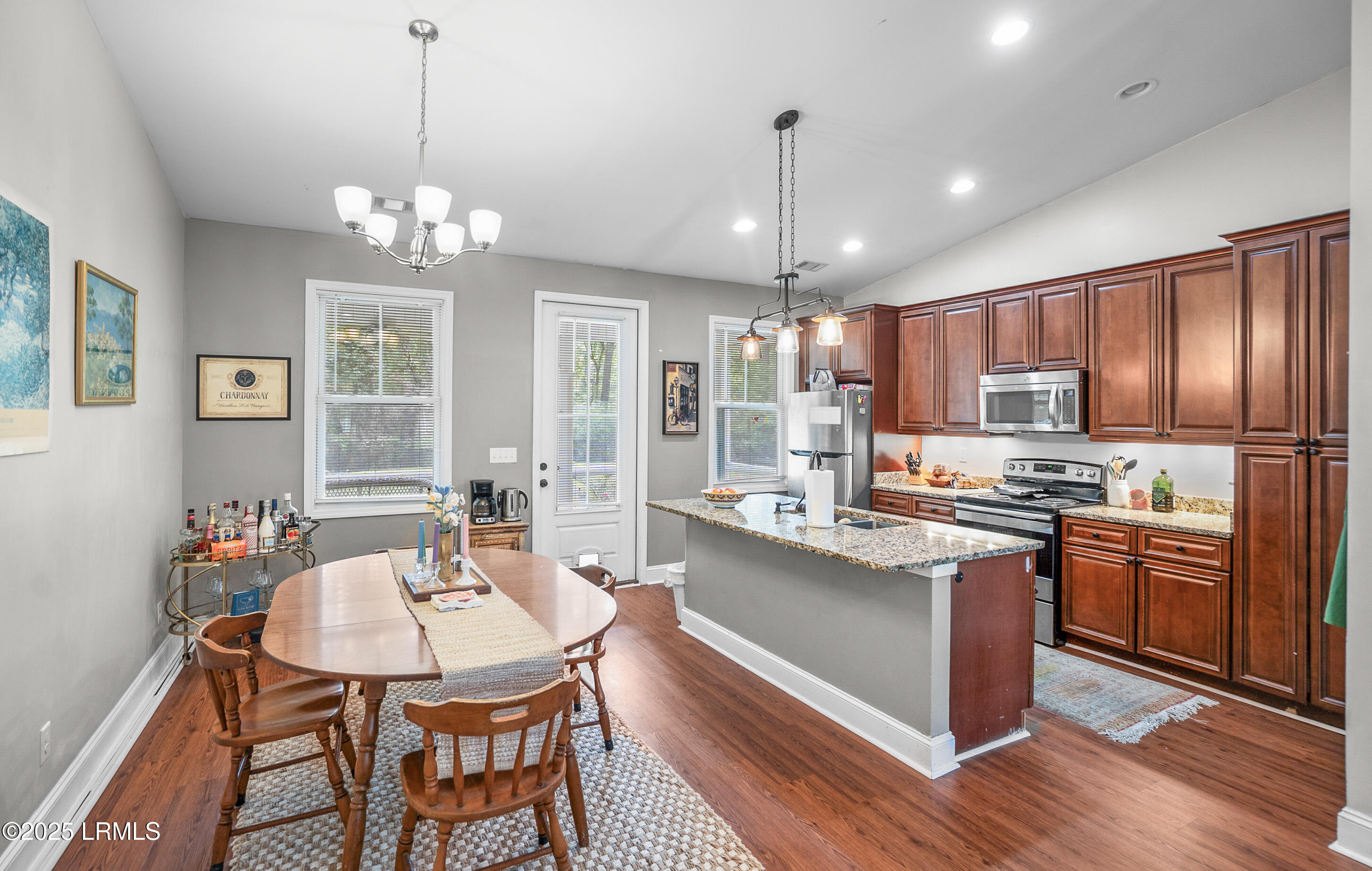 3010 Palmetto Ridge Road Beaufort, SC 29906 - Photo 10 of 49 DSC07538-25-1.jpg-FULL