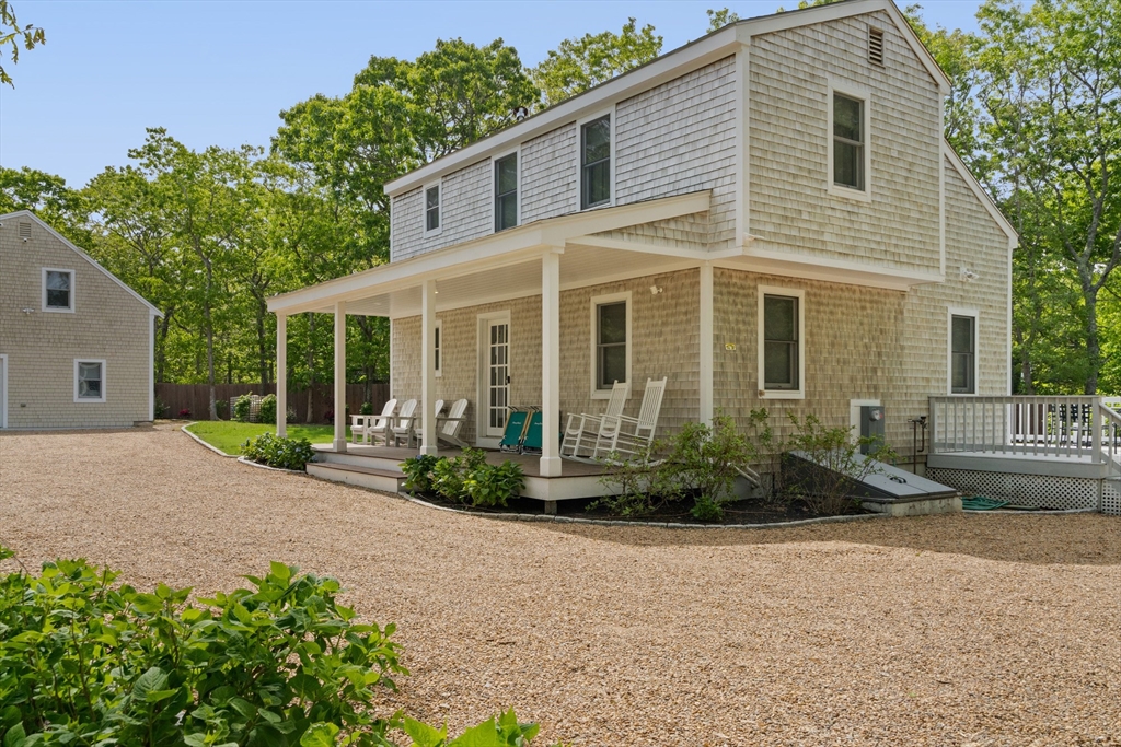 4 Hye Lane Edgartown, MA 02539 - Photo 1 of 41 front view of a house with a yard