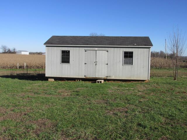 1660 Goforth Road Morrison, TN 37357 - Photo 10 of 11 a view of a backyard