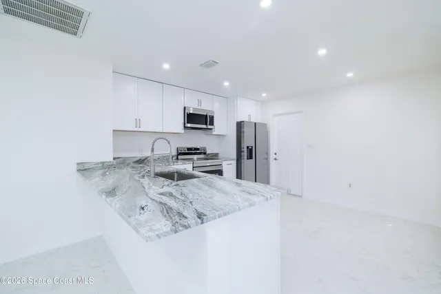 $369,900 | 1604 Carbondale Avenue Northwest, Palm Bay, FL 32907