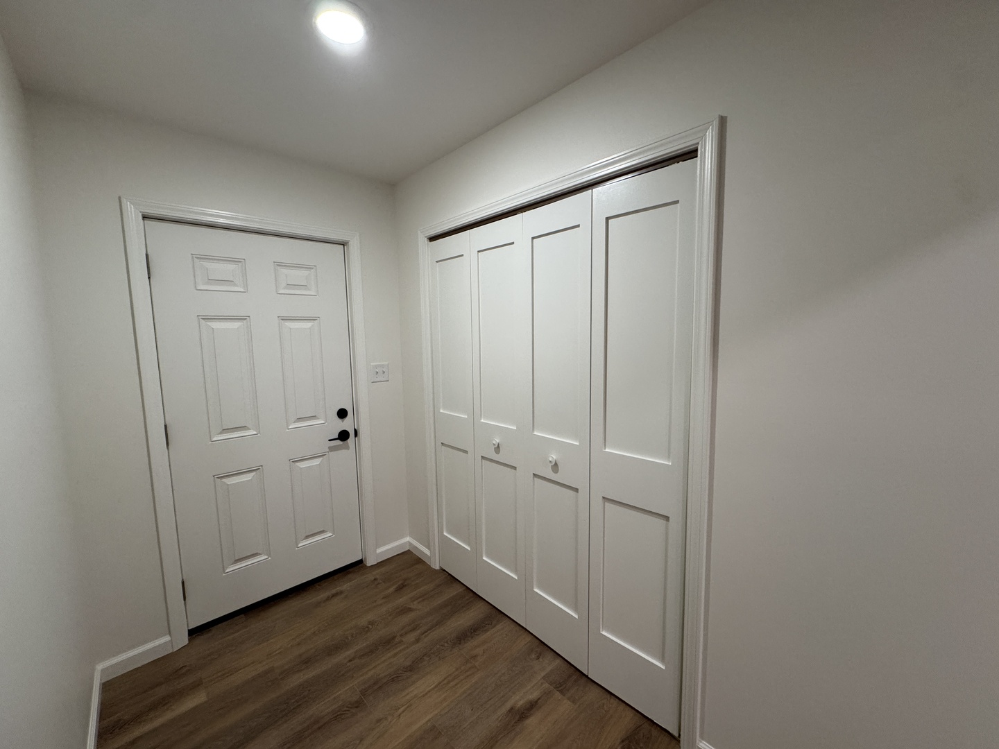 506 Patterson Drive Bloomington, IL 61701 - Photo 24 of 28 a view of an empty room