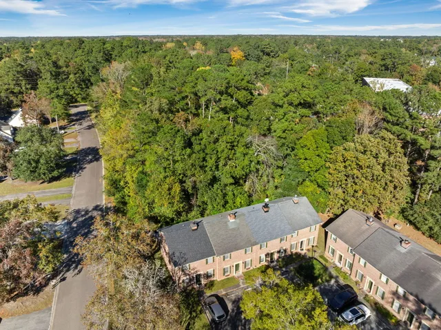 $235,000 | 302 Springview Lane, Unit 11, Summerville, SC 29485