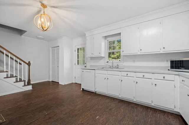 $235,000 | 302 Springview Lane, Unit 11, Summerville, SC 29485