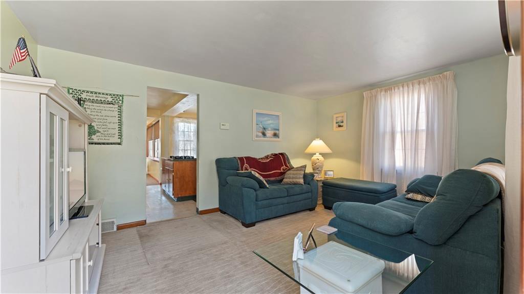 668 Irwin Run Road West Mifflin, PA 15122 - Photo 10 of 20 Gallery Image 10