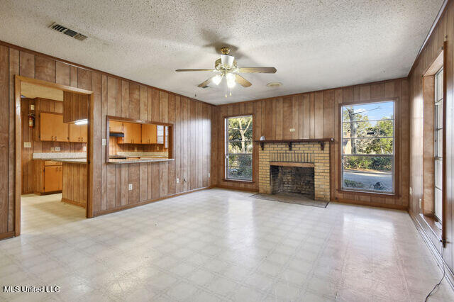 17419 Orange Grove Road Gulfport, MS 39503 - Photo 12 of 21 Den