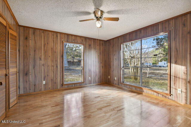 17419 Orange Grove Road Gulfport, MS 39503 - Photo 15 of 21 Bedroom
