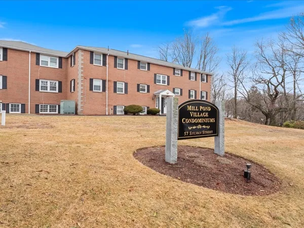 $299,900 | 57 Sylvan Street, Unit 1A, Danvers, MA 01923
