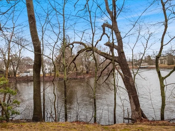 $299,900 | 57 Sylvan Street, Unit 1A, Danvers, MA 01923