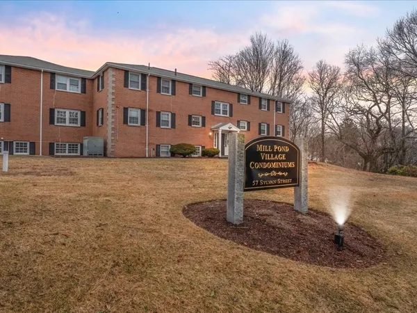 $299,900 | 57 Sylvan Street, Unit 1A, Danvers, MA 01923