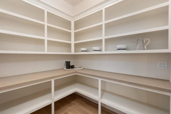 $2,547,000 | 707 Thornwood Drive, Naperville, IL 60540