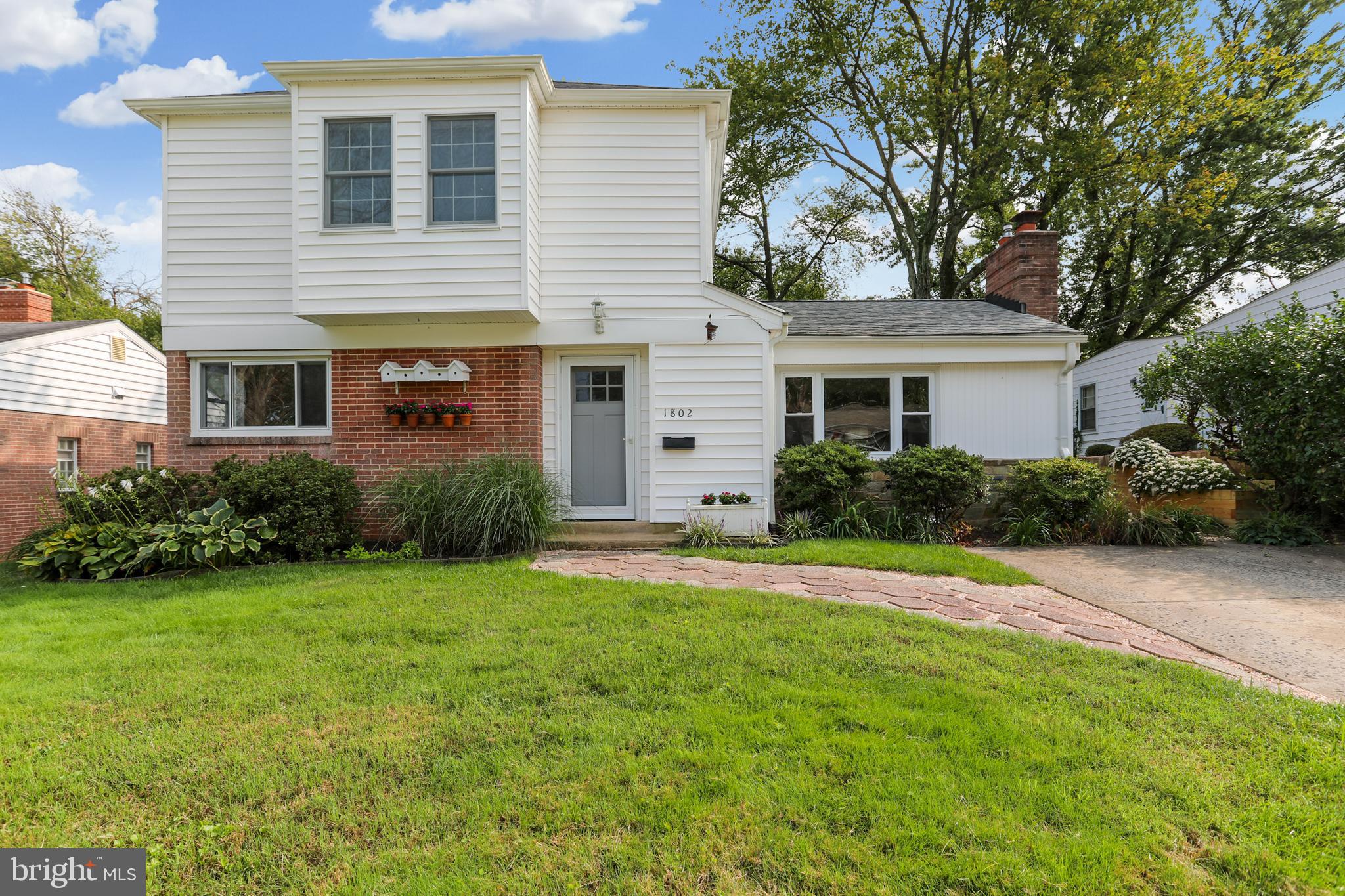 1802 Sanford Road Silver Spring, MD 20902 - Photo 1 of 40 Gallery Image 1
