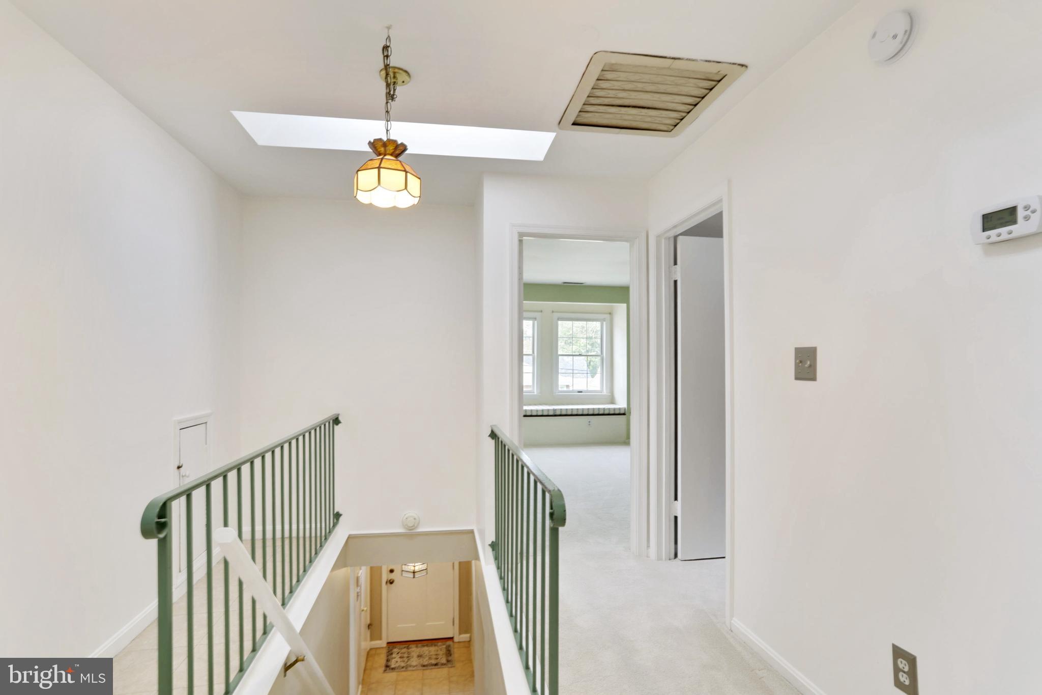 1802 Sanford Road Silver Spring, MD 20902 - Photo 17 of 40 Upper Level