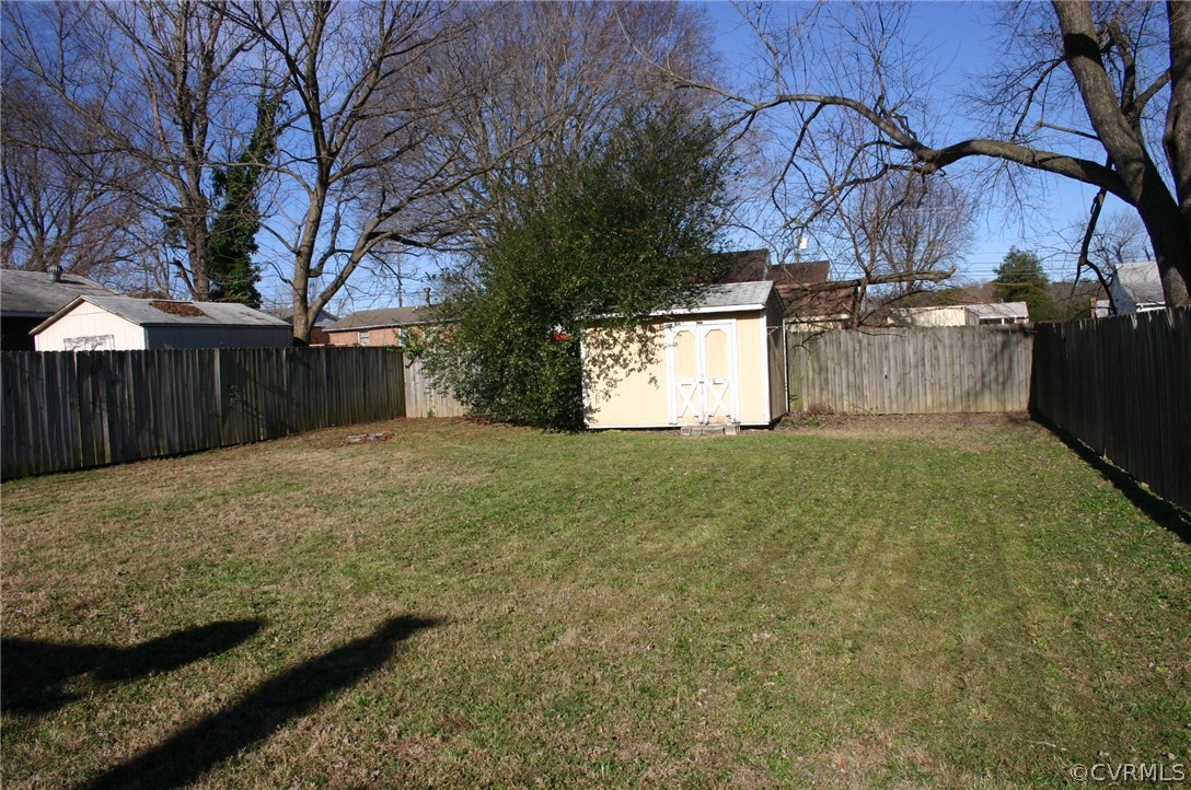 2914 Ruthland Road Henrico, VA 23228 - Photo 3 of 8 Gallery Image 3