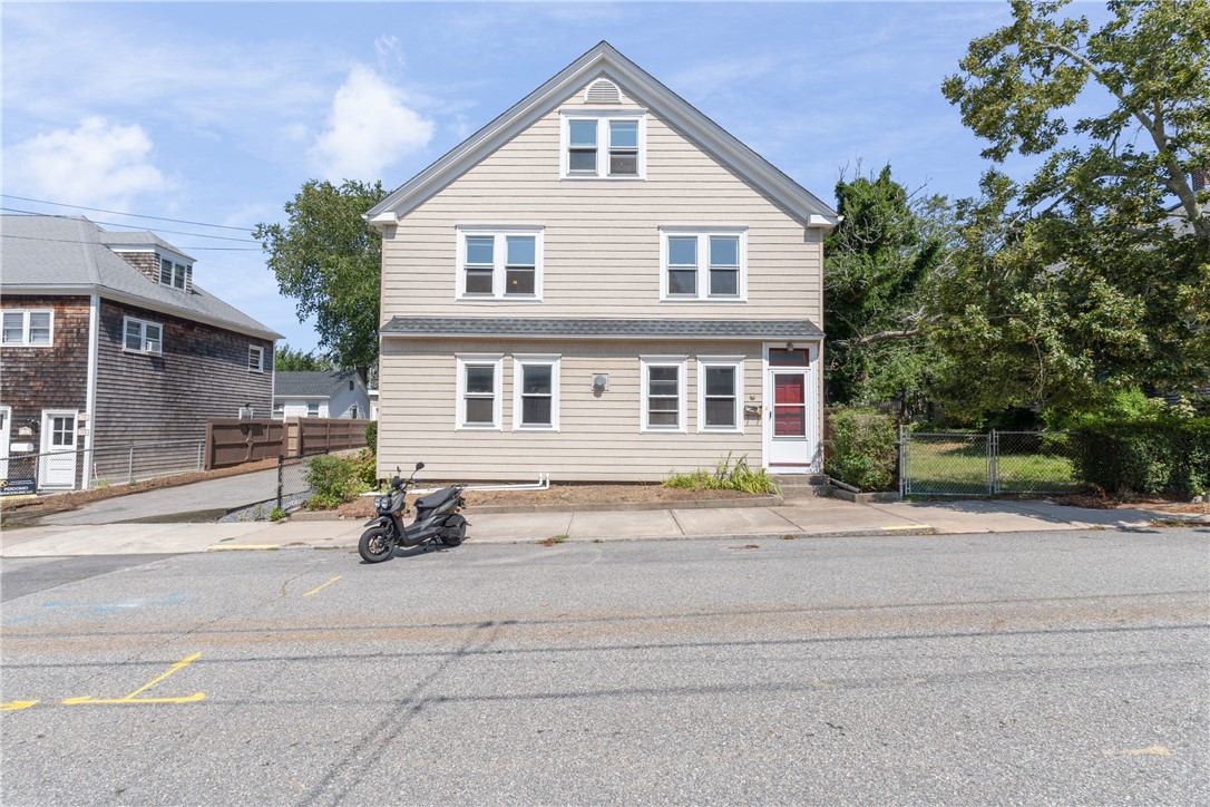 40 Webster Street, Unit A Newport, RI 02840 - Photo 15 of 15