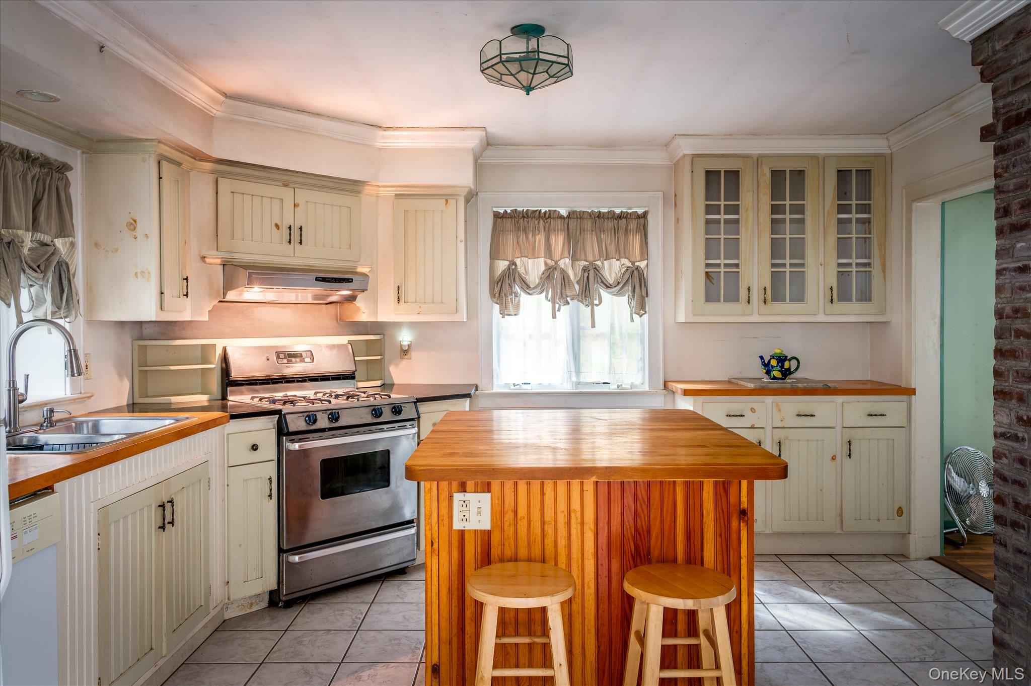 1 Hoyt Road Wingdale, NY 12594 - Photo 11 of 44 Soft hues, subtle light, and craftsmanship that never goes out of style.