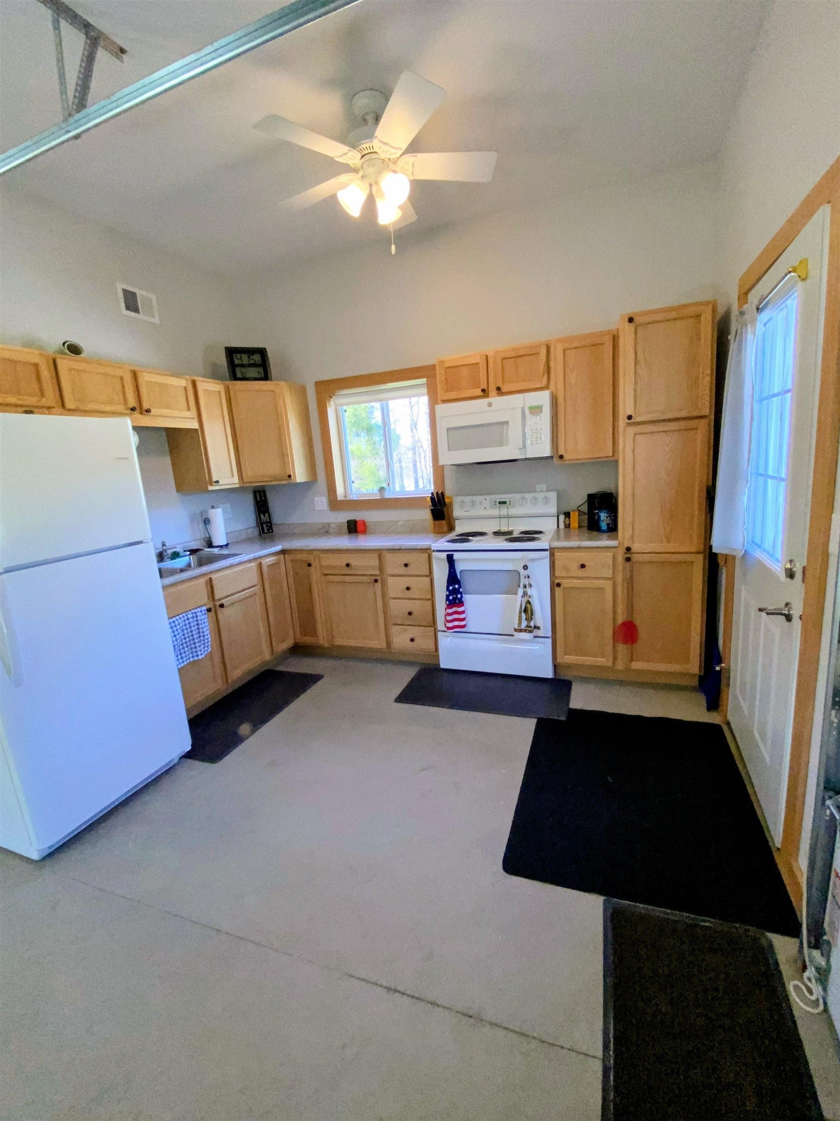 170326 Irvings Way Rosholt, WI 54473 - Photo 4 of 23