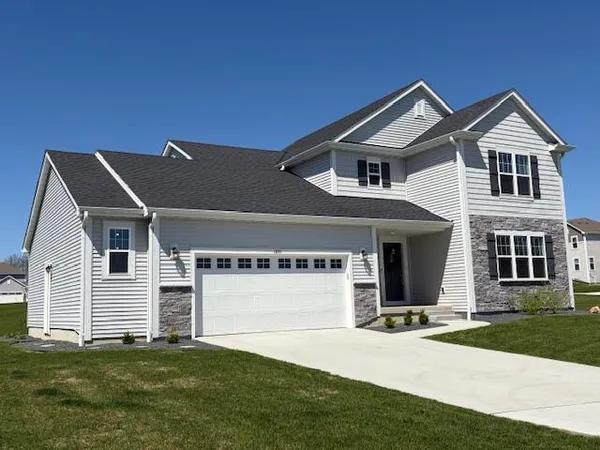 $539,900 | 1870 Nottingham Court, Union Grove, WI 53182
