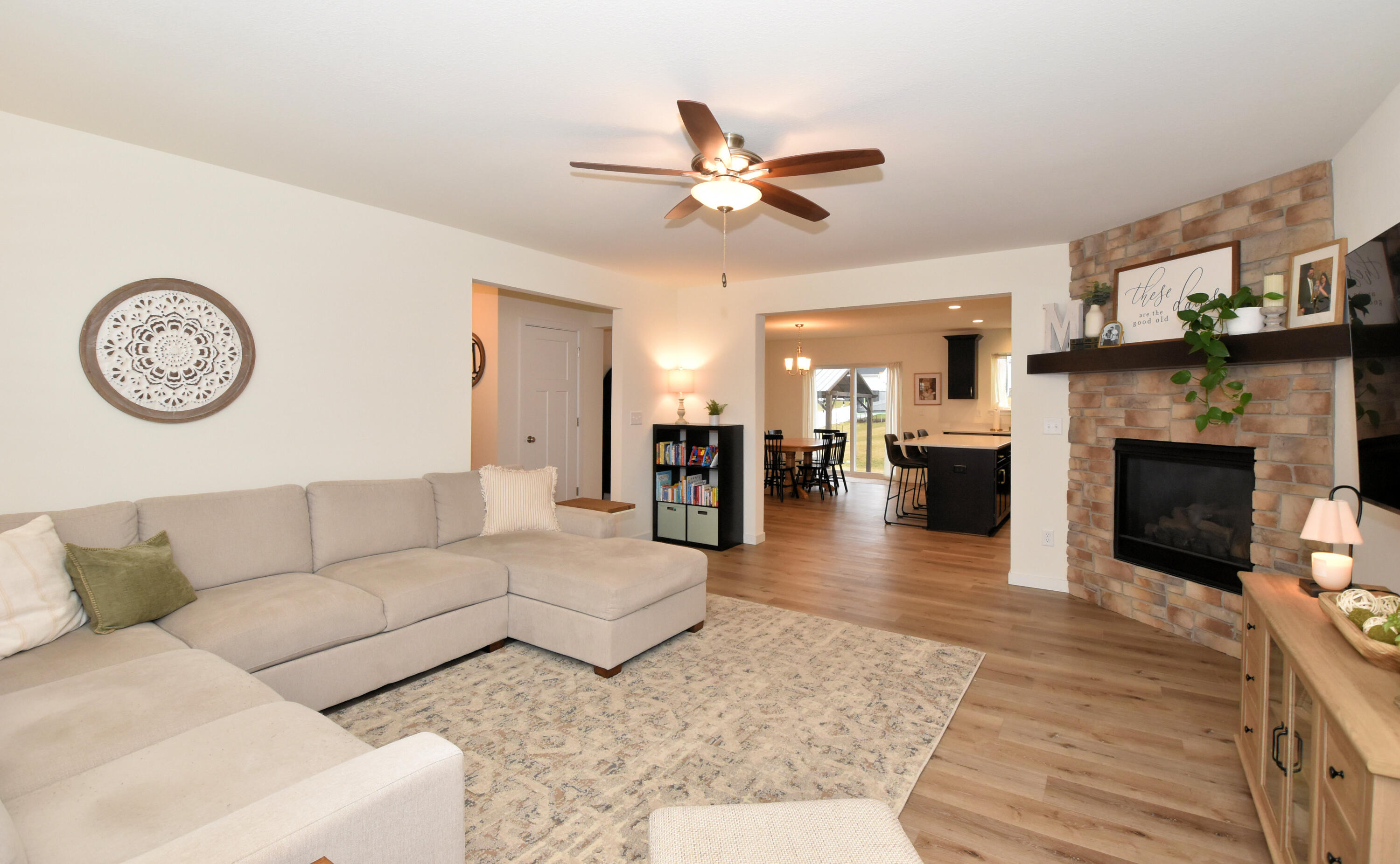 1870 Nottingham Court Union Grove, WI 53182 - Photo 4 of 38 Living Room