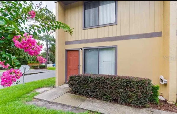 $155,000 | 2300 Southwest 43rd Street, Unit N1, Gainesville, FL 32607