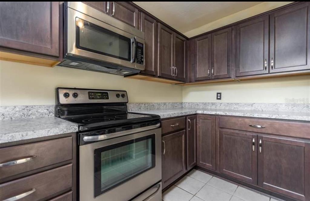 2300 Southwest 43rd Street, Unit N1 Gainesville, FL 32607 - Photo 6 of 11