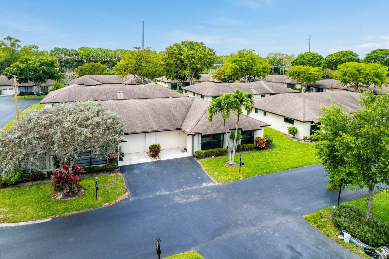 4895 Equestrian Circle, Unit B Boynton Beach, FL 33436 - Photo 27 of 31 Aerial