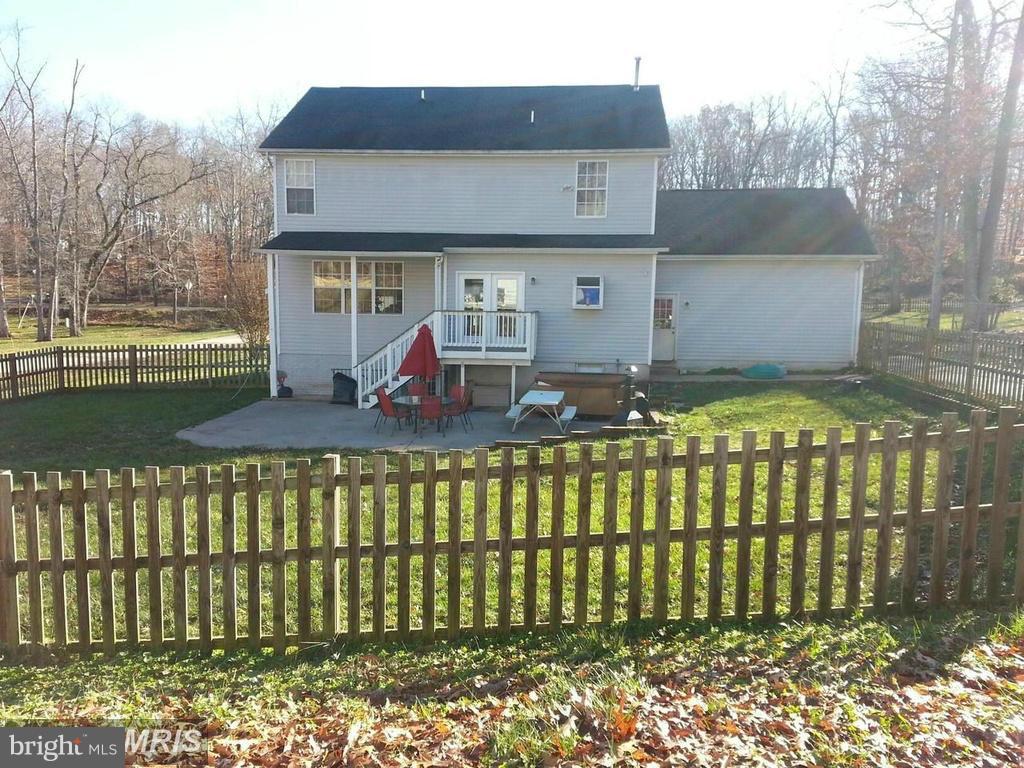 11708 Smithfield Road Manassas, VA 20112 - Photo 13 of 15 Exterior (Rear)