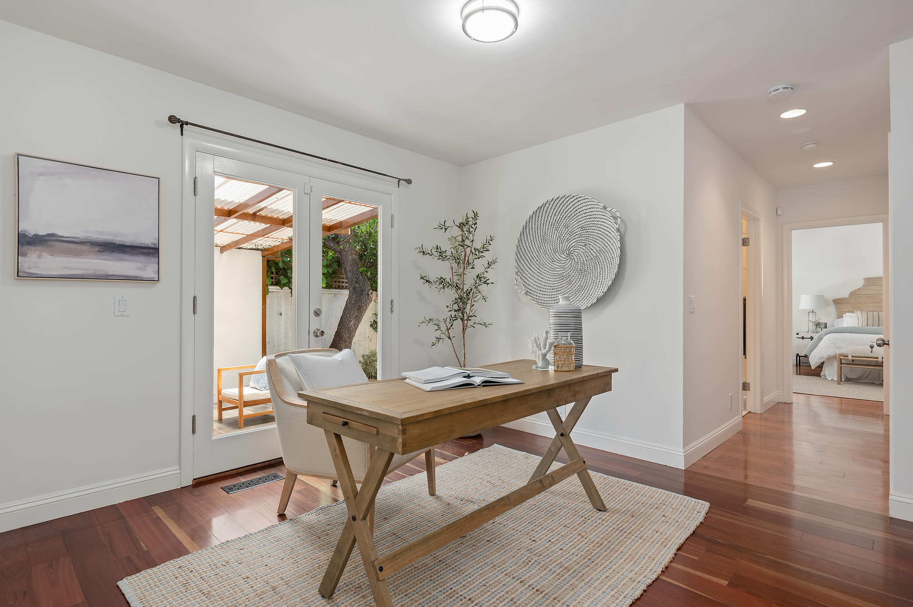 31 Cedar Lane Santa Barbara, CA 93108 - Photo 11 of 39 26 - Office