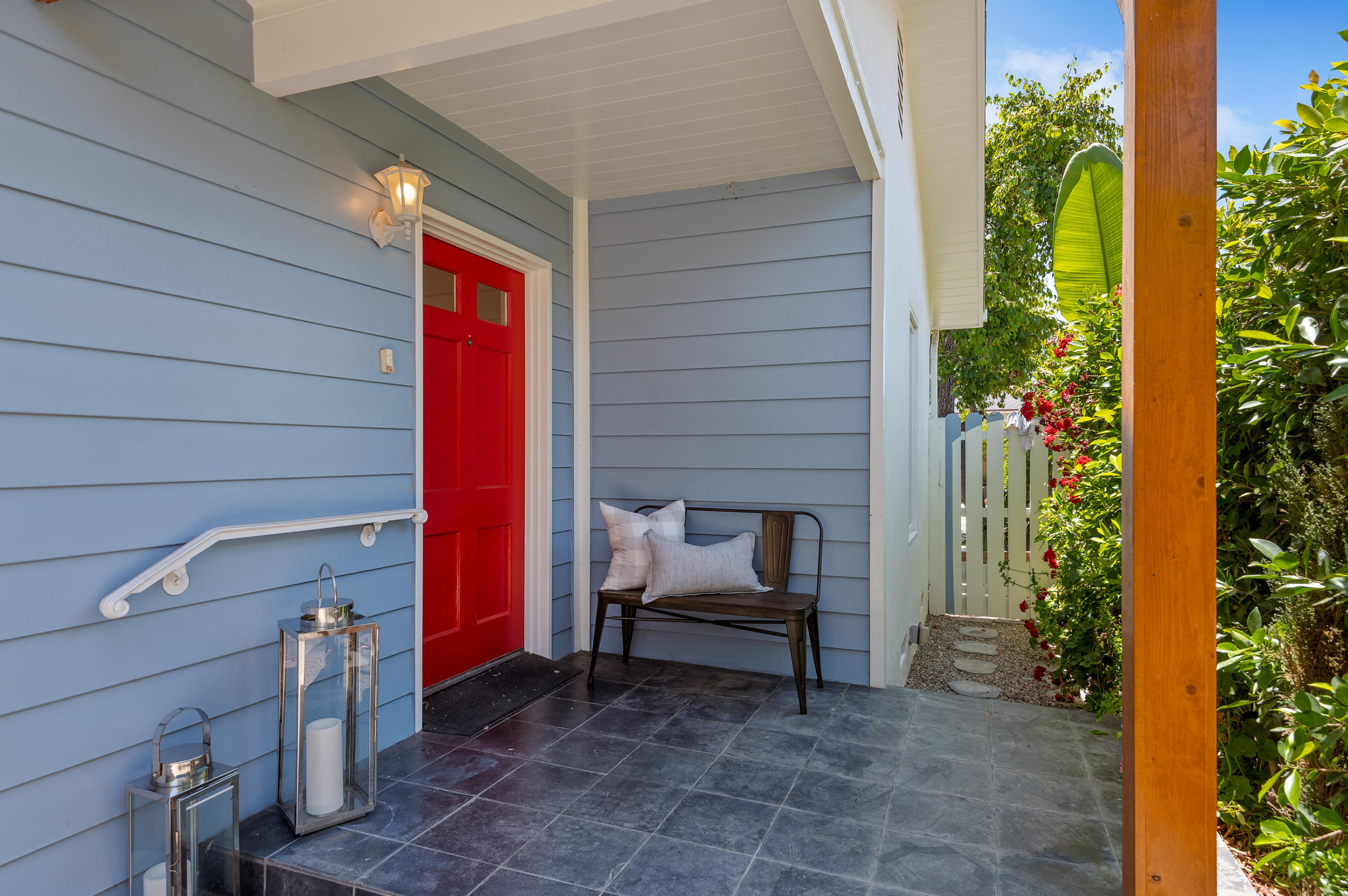 31 Cedar Lane Santa Barbara, CA 93108 - Photo 6 of 39 05 - Entrance