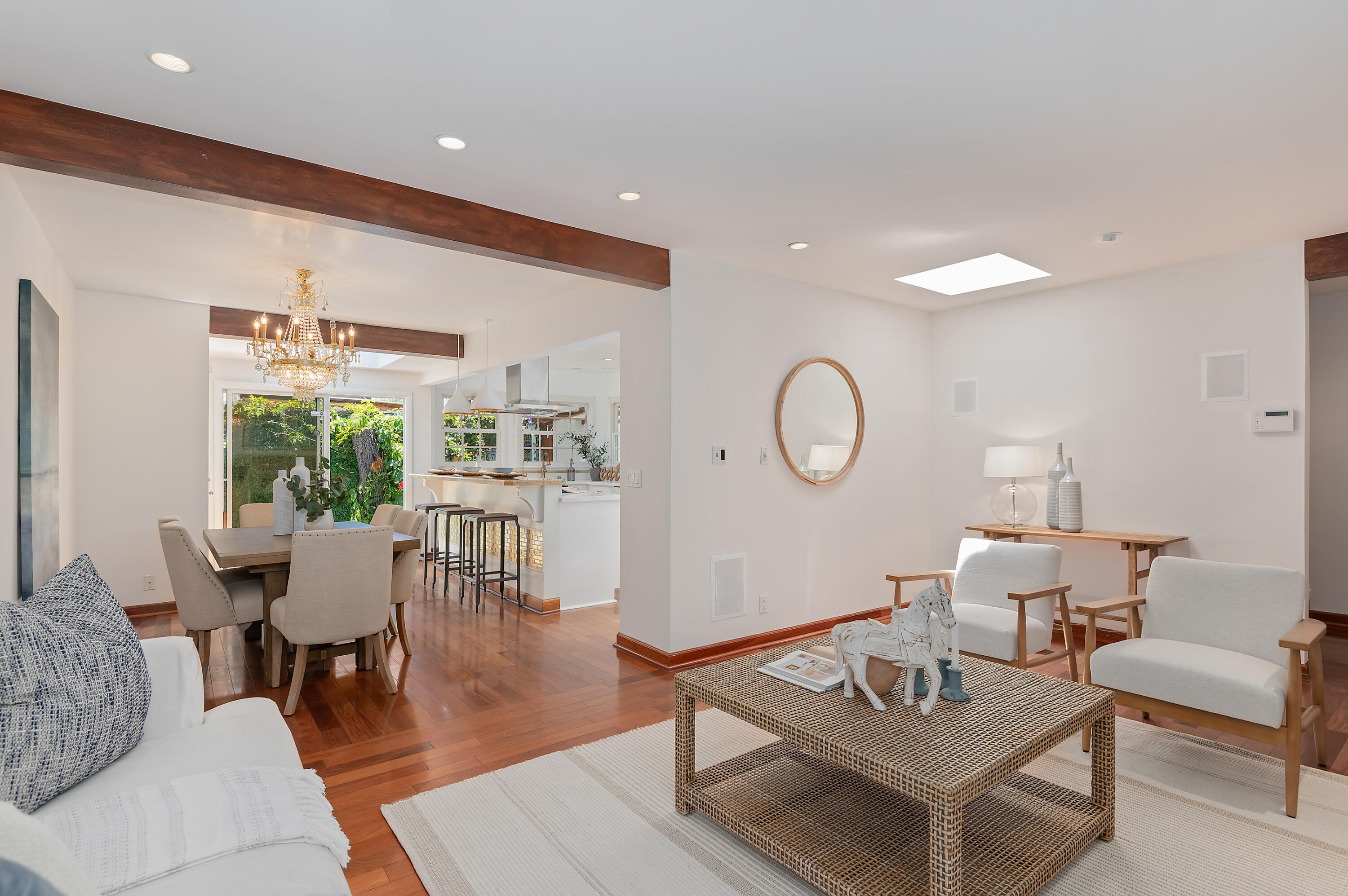 31 Cedar Lane Santa Barbara, CA 93108 - Photo 9 of 39 09 - Living Room - Dining