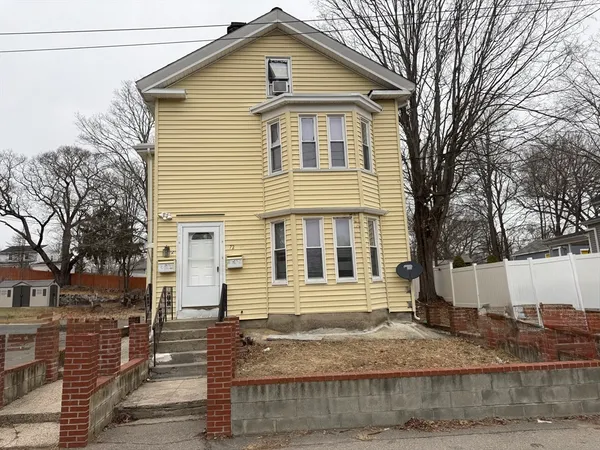 $3,500 | 72 Allen Street, Unit 1, Randolph, MA 02368