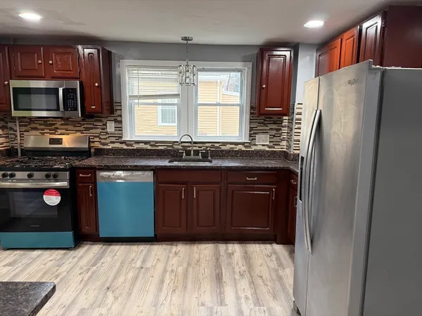 $3,500 | 72 Allen Street, Unit 1, Randolph, MA 02368