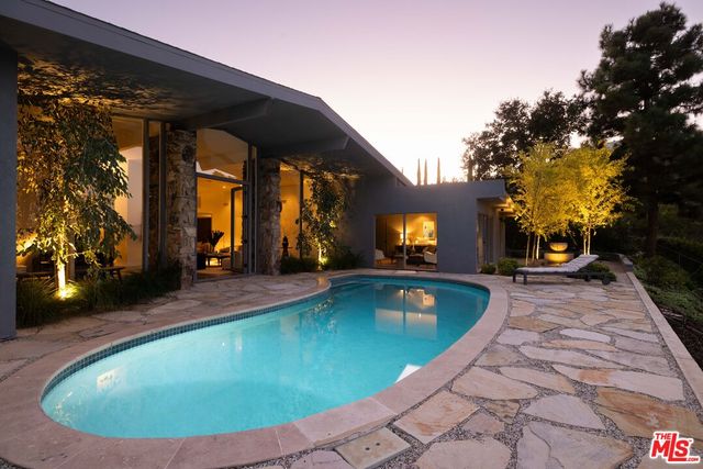 a view of a large building with garden