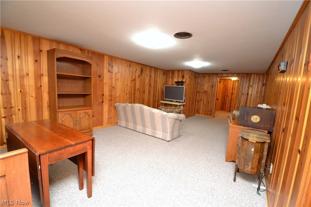 2737 Glenmont Road Northwest Canton, OH 44708 - Photo 29 of 33 Gallery Image 29