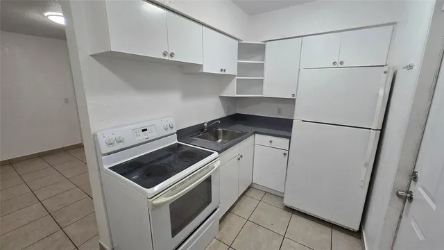 $1,600 | 16951 Northeast 18th Avenue, Unit 1, North Miami Beach, FL 33162