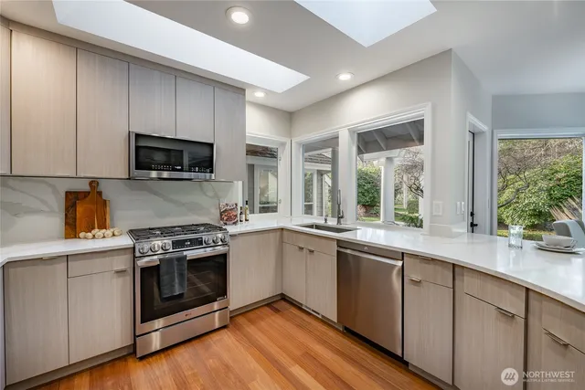 $975,000 | 5555 Sandpiper Lane, Blaine, WA 98230