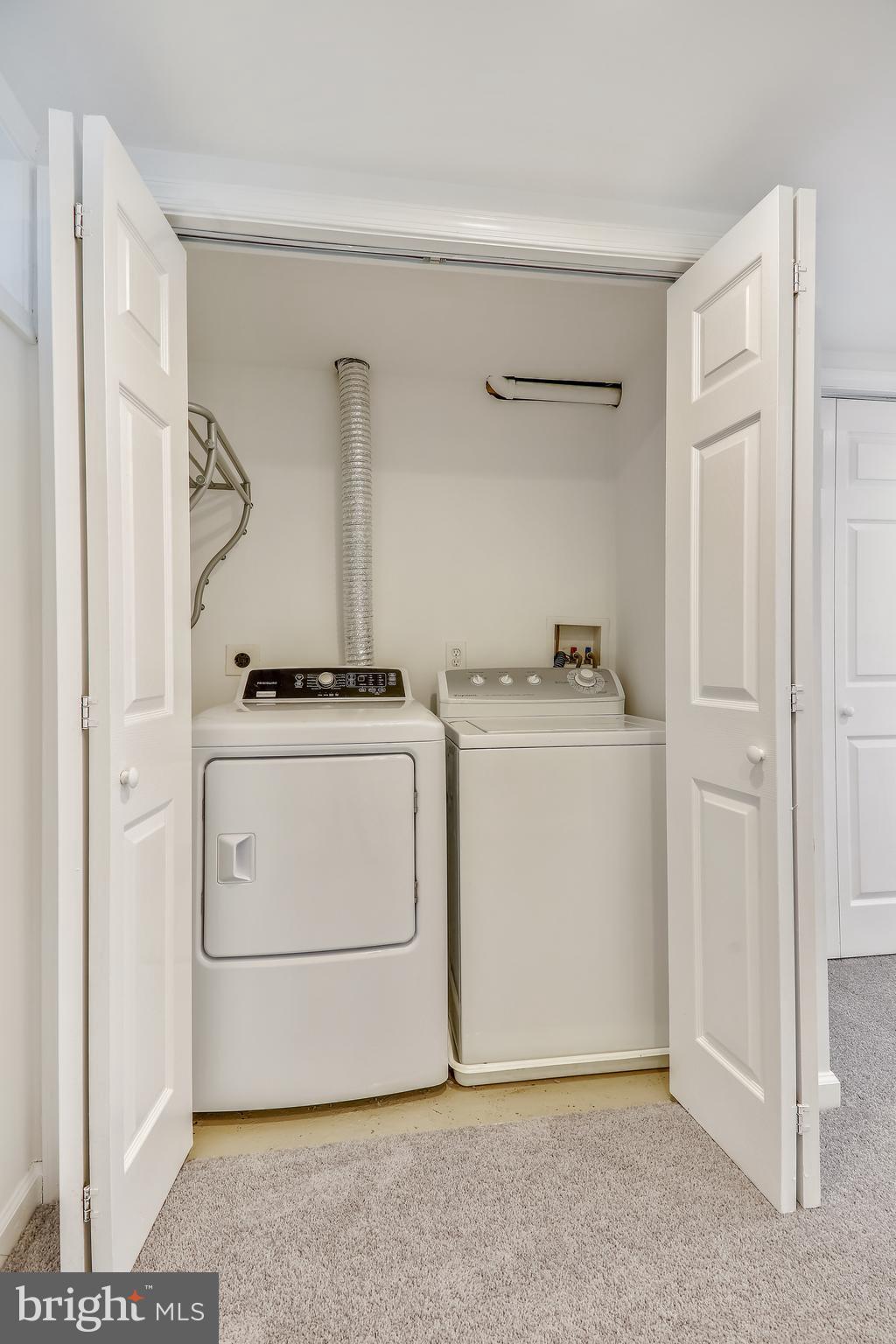 11506 Goodloe Road Silver Spring, MD 20906 - Photo 21 of 48 Full size washer/dryer