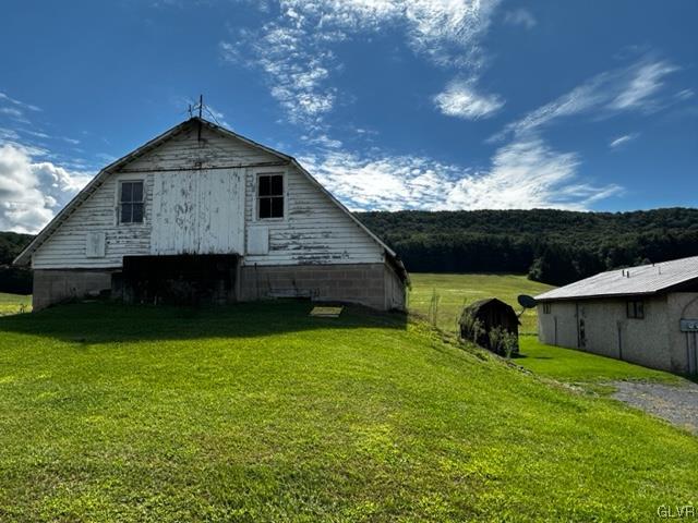 306 Frantz Road Brodheadsville, PA 18322 - Photo 6 of 25 Barn