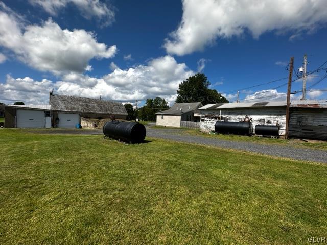 306 Frantz Road Brodheadsville, PA 18322 - Photo 9 of 25 Property