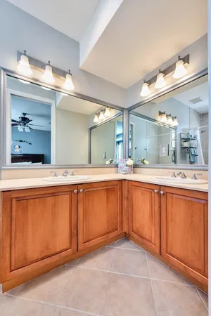 $4,795 | 538 Northeast 7th Avenue, Unit 1, Fort Lauderdale, FL 33301