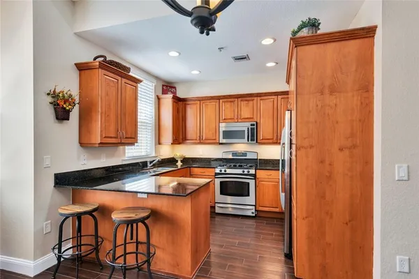 $4,795 | 538 Northeast 7th Avenue, Unit 1, Fort Lauderdale, FL 33301