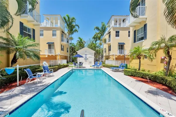 $4,795 | 538 Northeast 7th Avenue, Unit 1, Fort Lauderdale, FL 33301