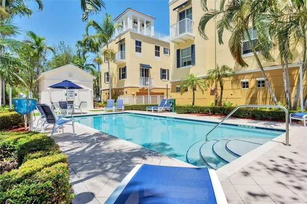 $4,795 | 538 Northeast 7th Avenue, Unit 1, Fort Lauderdale, FL 33301