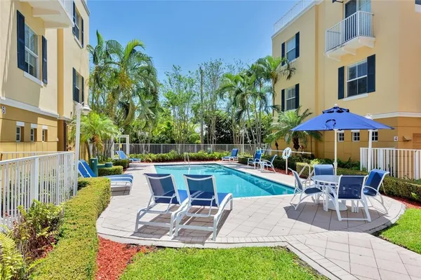 $4,795 | 538 Northeast 7th Avenue, Unit 1, Fort Lauderdale, FL 33301