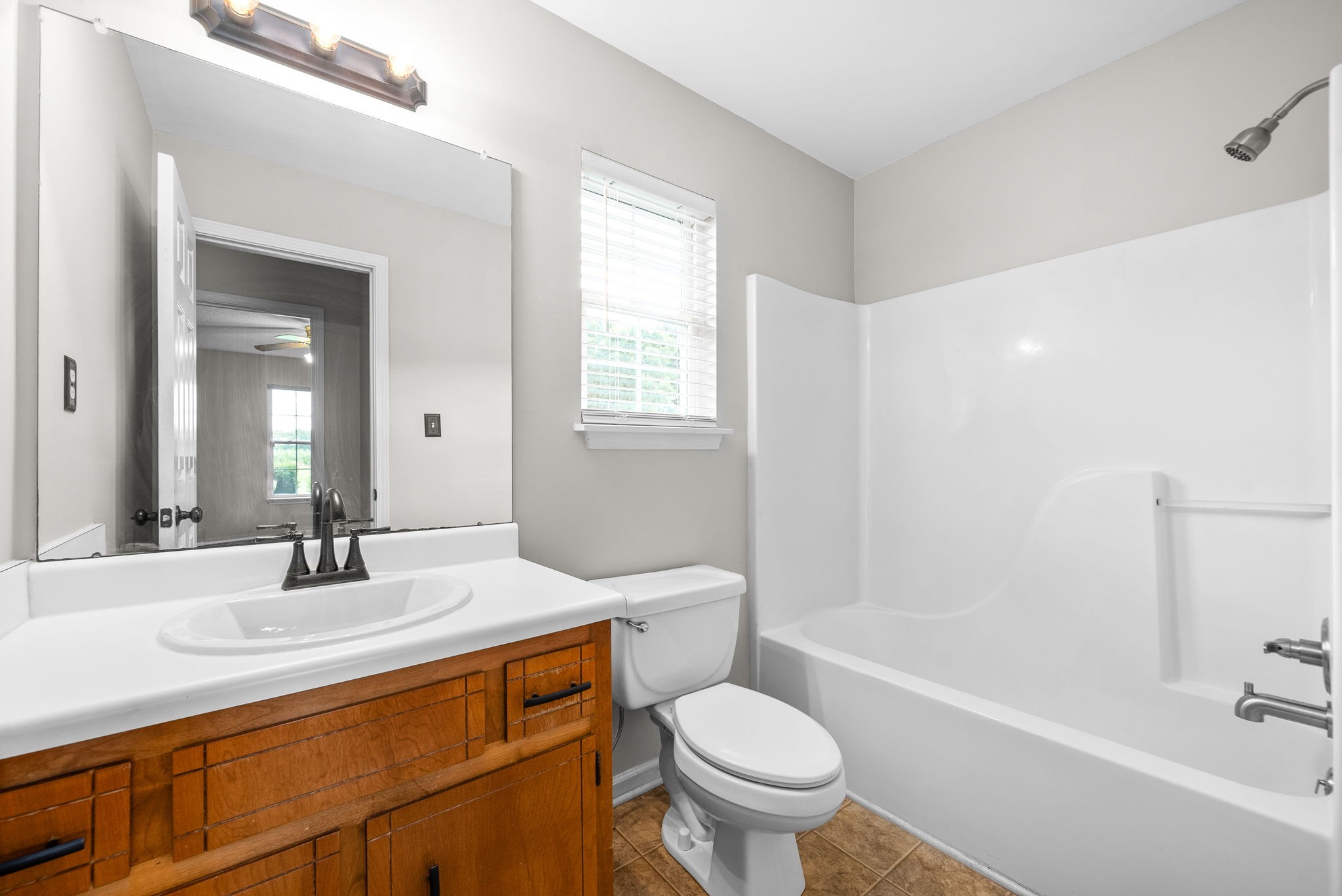 129 Bumpus Mill Road Oak Grove, KY 42262 - Photo 16 of 33 Gallery Image 16