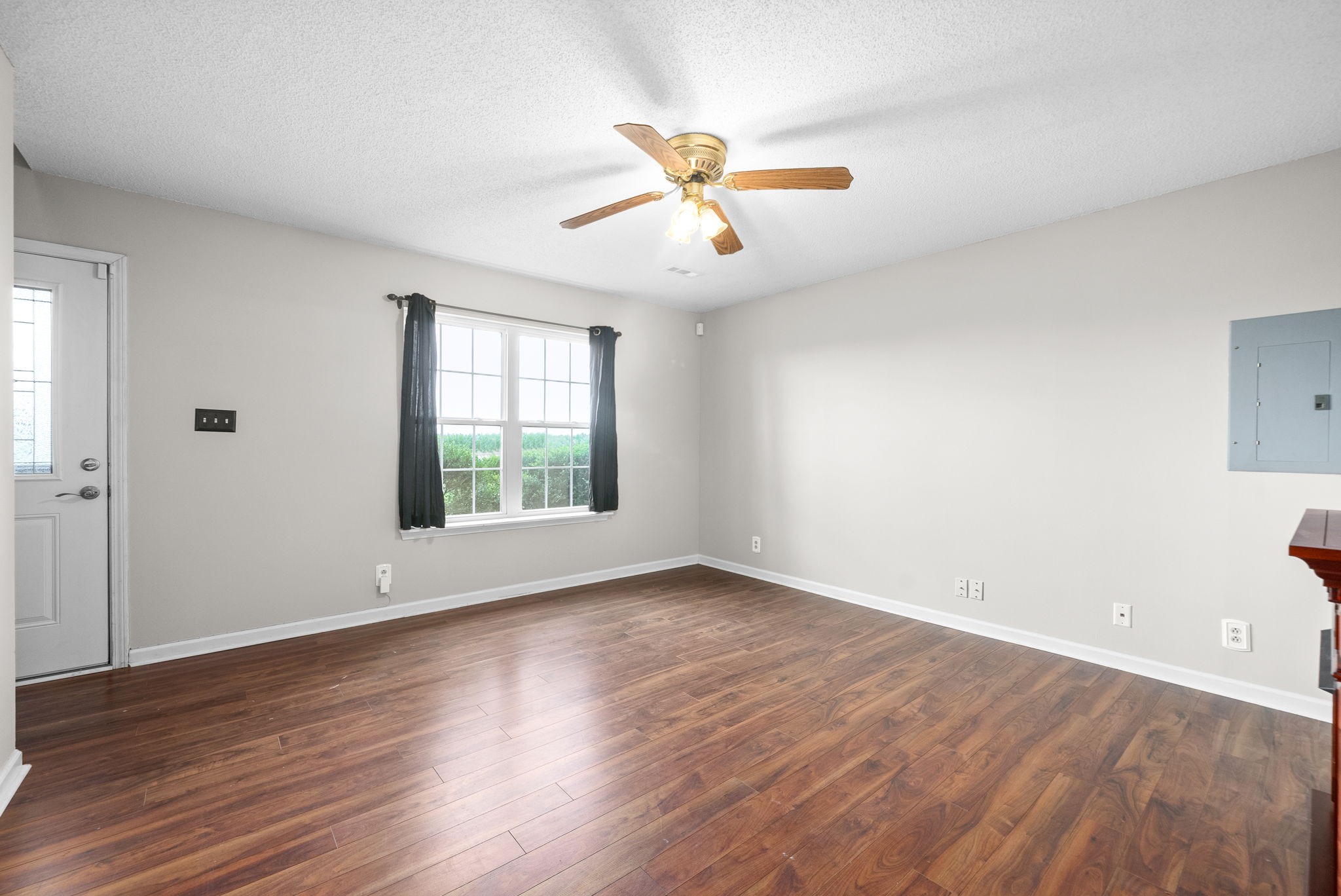 129 Bumpus Mill Road Oak Grove, KY 42262 - Photo 6 of 33 Gallery Image 6