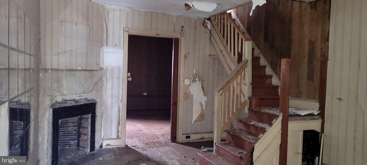1119 Rising Sun Avenue Philadelphia, PA 19140 - Photo 2 of 16 Gallery Image 2